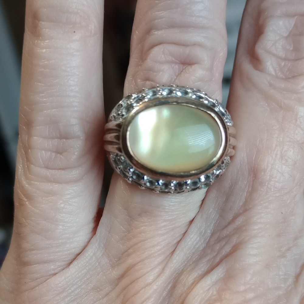 Mother Of Pearl Ring